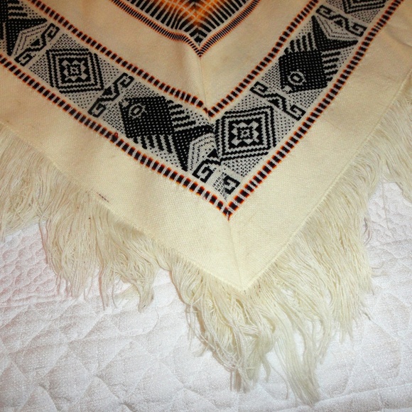 SOLD!! Vintage Poncho Fringe Southwest Fish Pisces - Picture 3 of 8